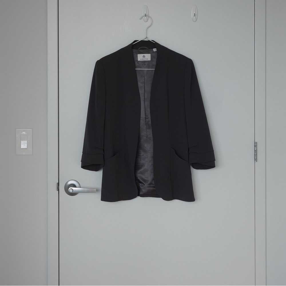 Aritzia Babaton Charcoal Grey Blazer